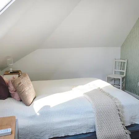 فندق مبيت وإفطار Vankos