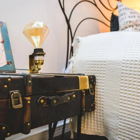 Vankos Bed and Breakfast 3*