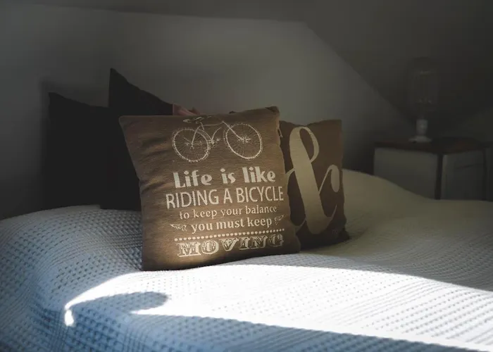 לינה וארוחת בוקר Vankos 3*